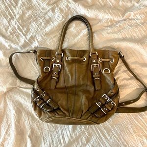 Michael Kors Distressed Leather Bag, medium sized LF brown